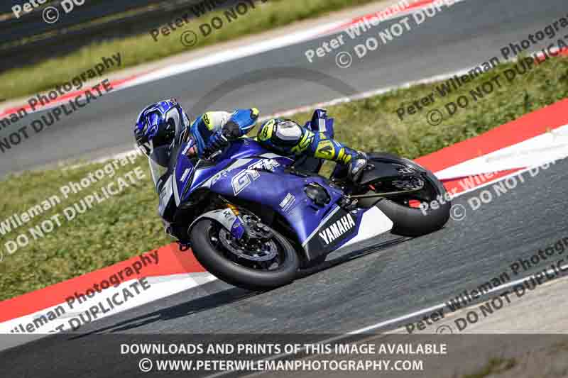 cadwell no limits trackday;cadwell park;cadwell park photographs;cadwell trackday photographs;enduro digital images;event digital images;eventdigitalimages;navarra;no limits trackdays;peter wileman photography;racing digital images;trackday digital images;trackday photos